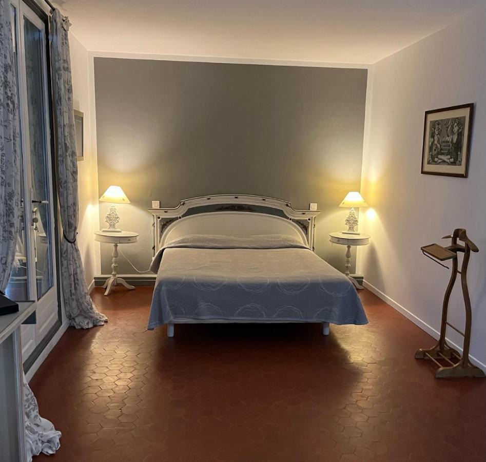 La Maison De Justine Grimaud Exterior photo